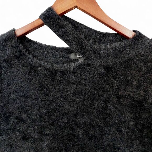 Lulus Sweater Womens Sz L Black Fuzzy Eyelash Asymmetrical Strap Neck Oversized - Picture 5 of 12